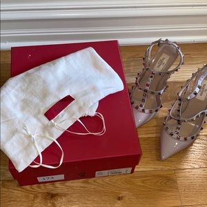 Stunning pumps-worn once